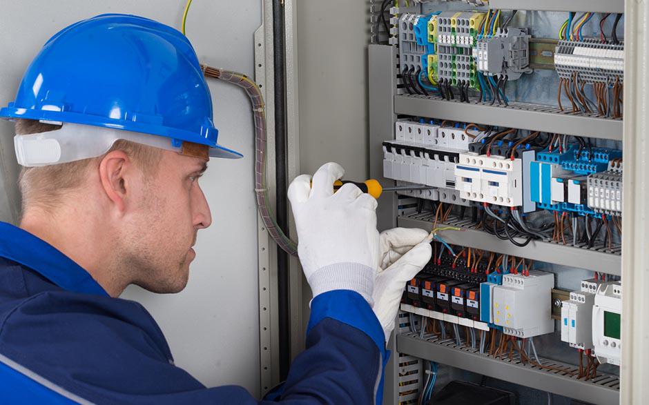 électricien dans le bâtiment Bobigny